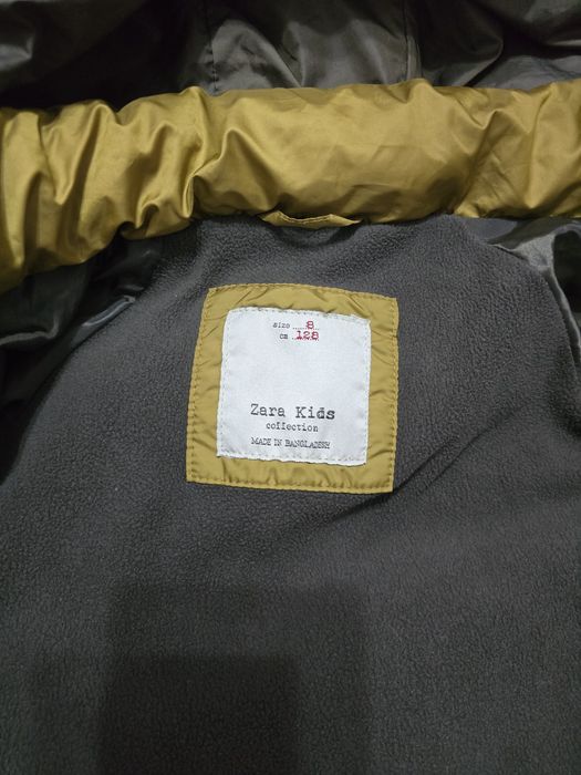 Vand geaca Zara 7-8 ani