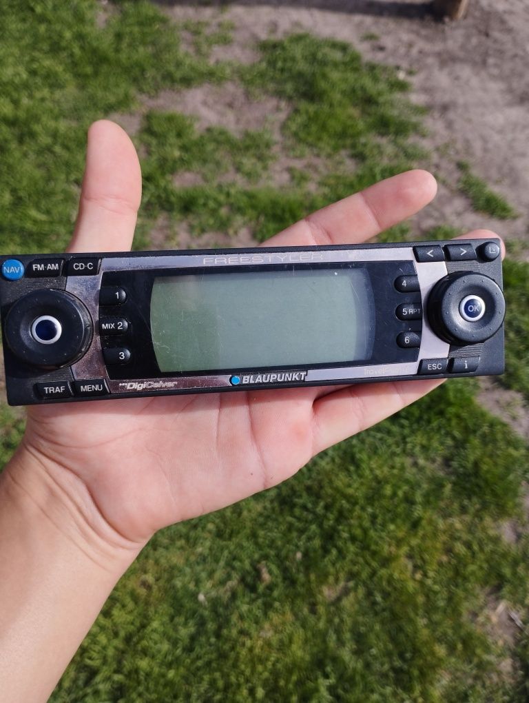 Радио със навигация/BLAUPUNKT
