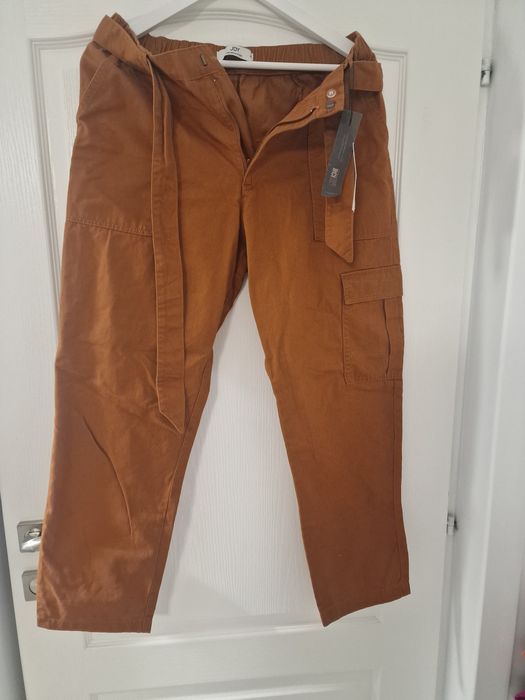 Pantaloni cu buzunare JDY