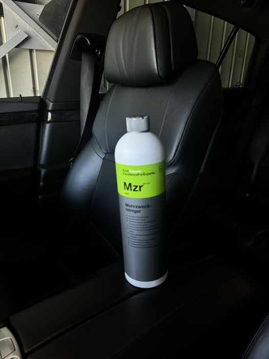 Интериорно почистване на автомобили