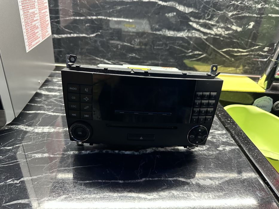 Радио за мерцедес