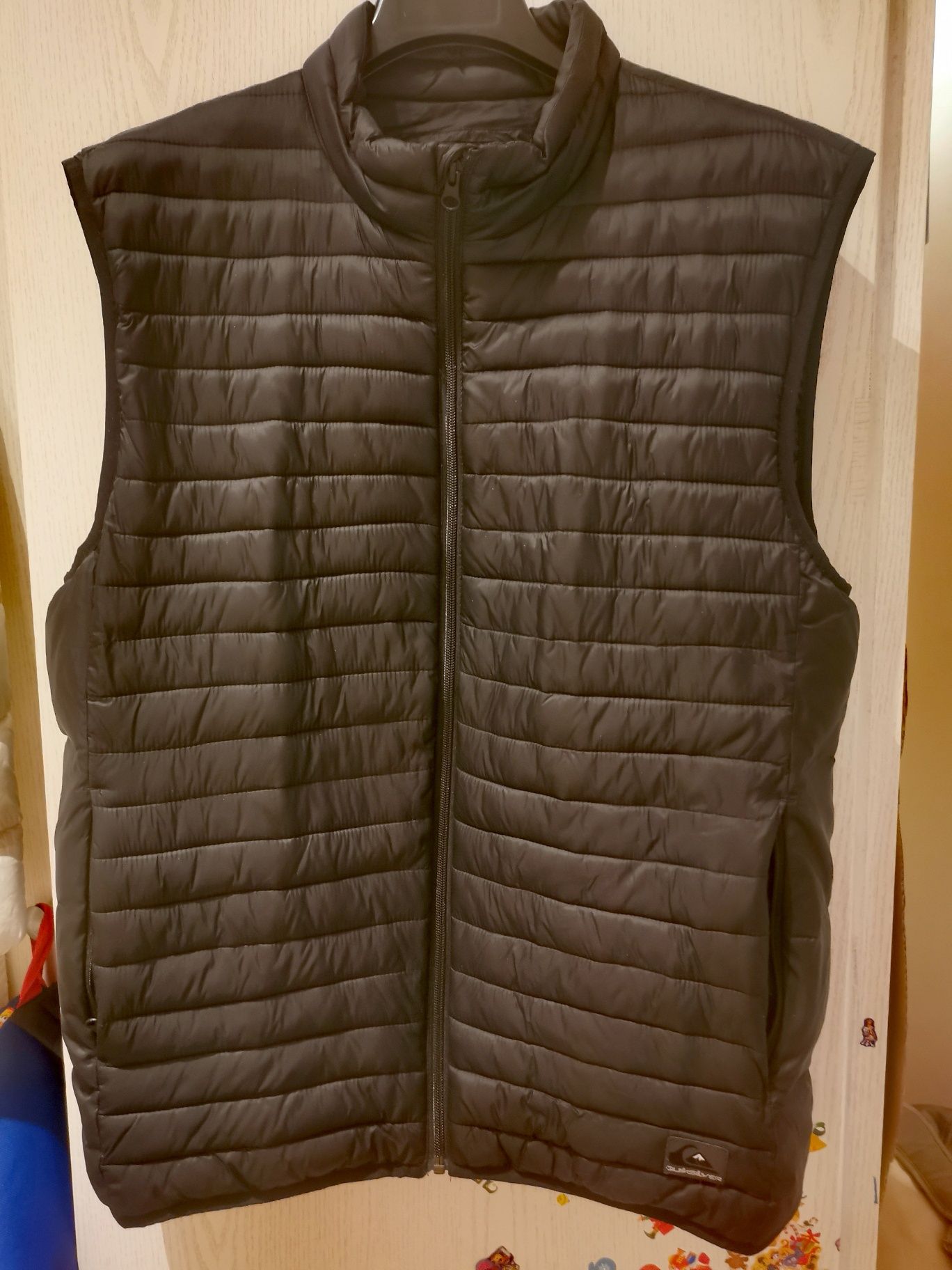 Мъжки черен елек Quiksilver XL