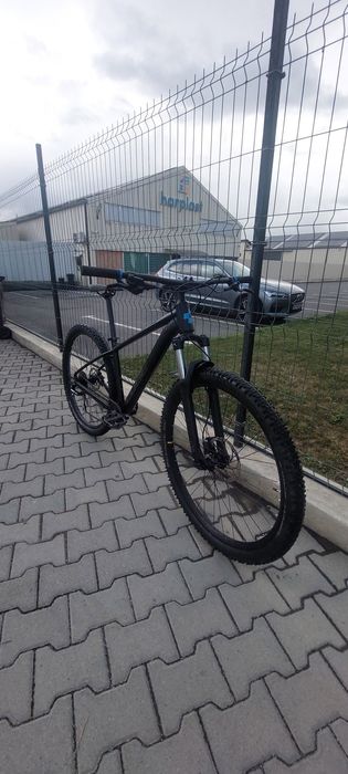 Eladó Cube aim race mtb bicikli
M-L es váz, 29es terep gumik. További