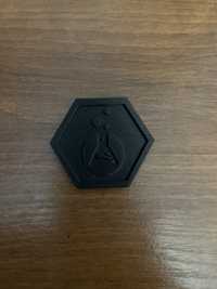 Черен Lab coin