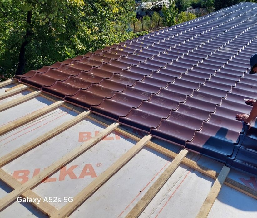 Reparații Acoperișuri, Vopsire, Montaj, Terase, Izolații, Velux