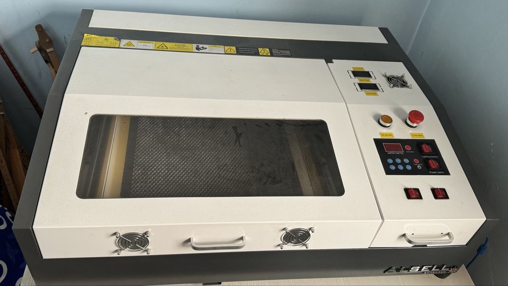 Лазерный станок Deaktop 4040/4060