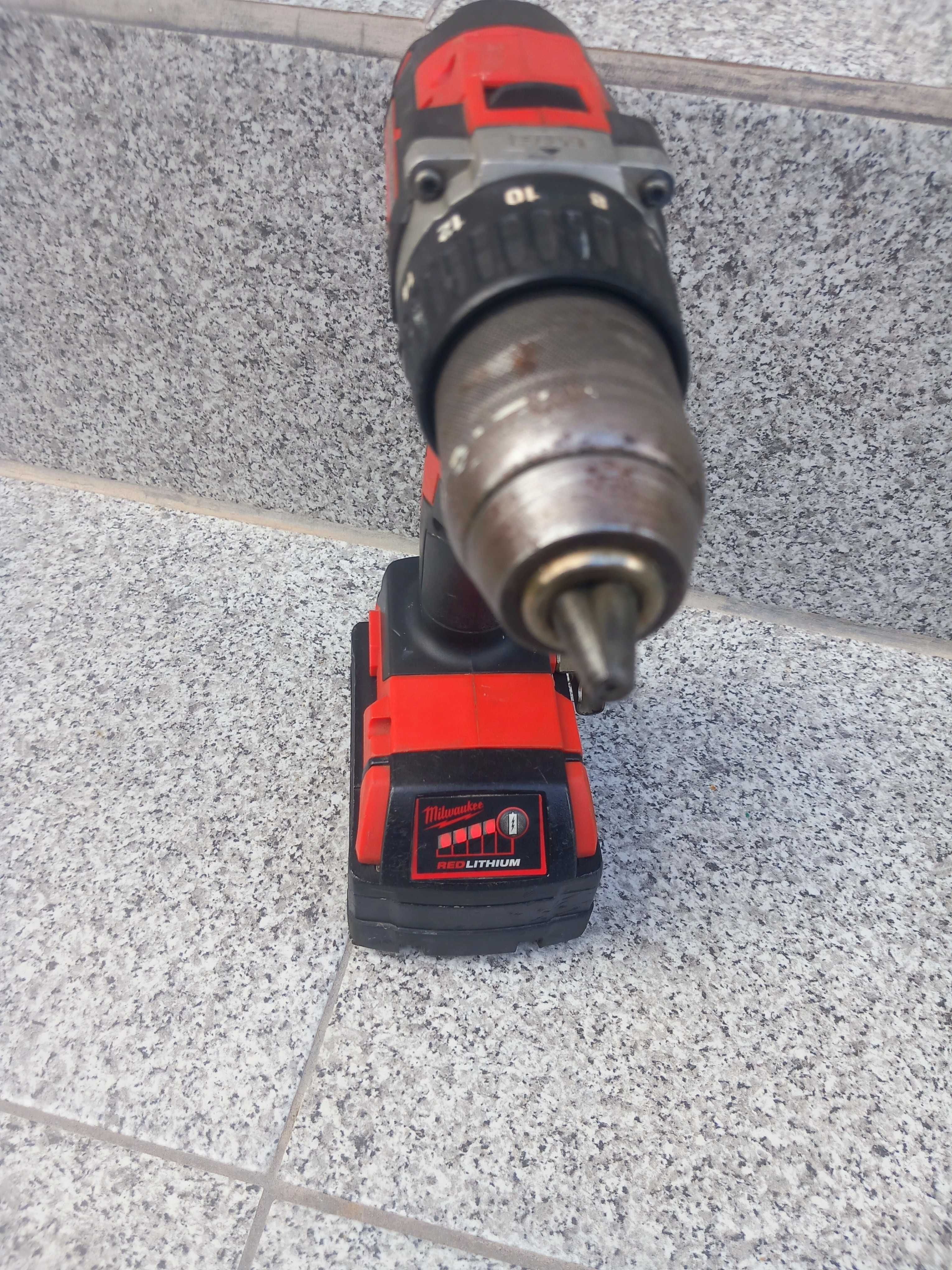 Milwaukee M18 CBLDD Винтоверт