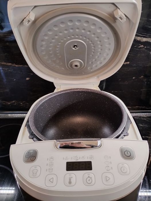 Мултикукър Tefal R57