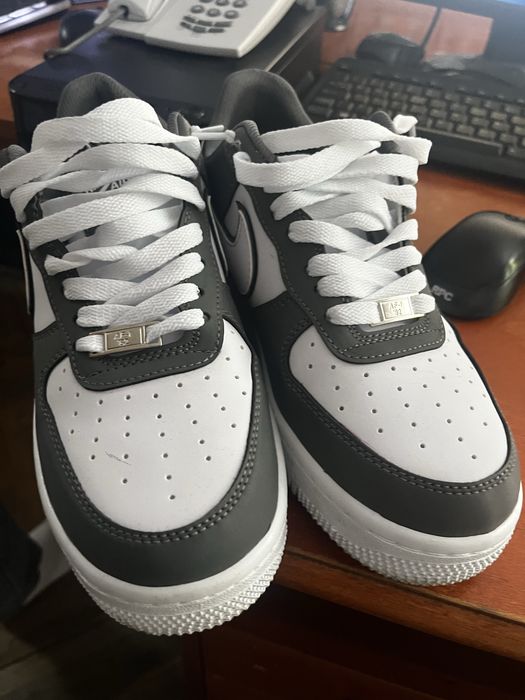 adidasi nike air force one