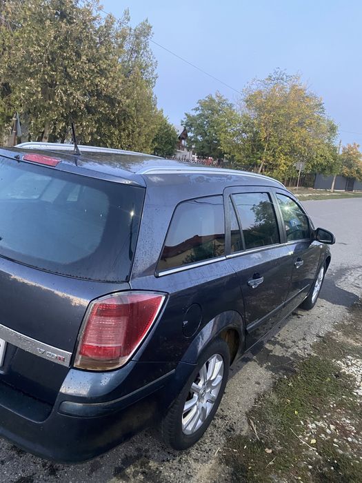 Vand opel asta h 17