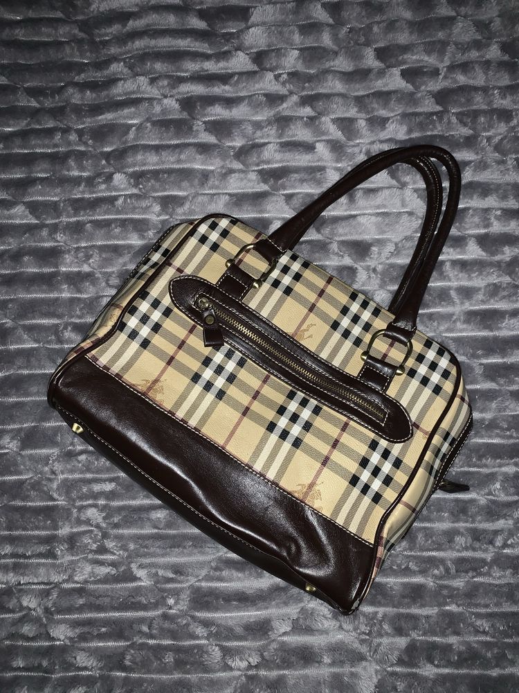 Geantă  Burberry
