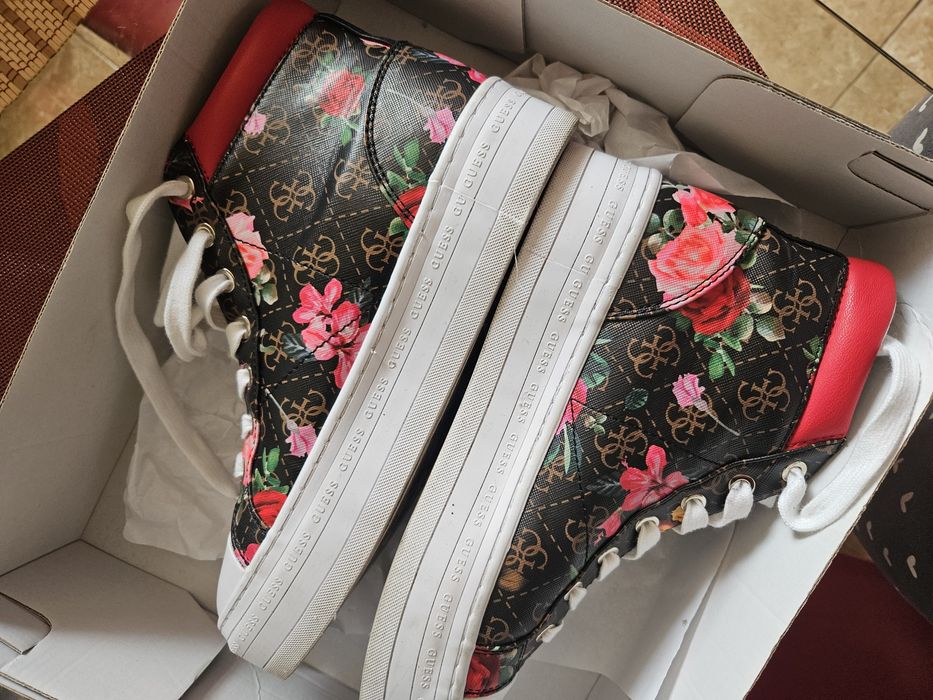 Ghete Guess 100%originale