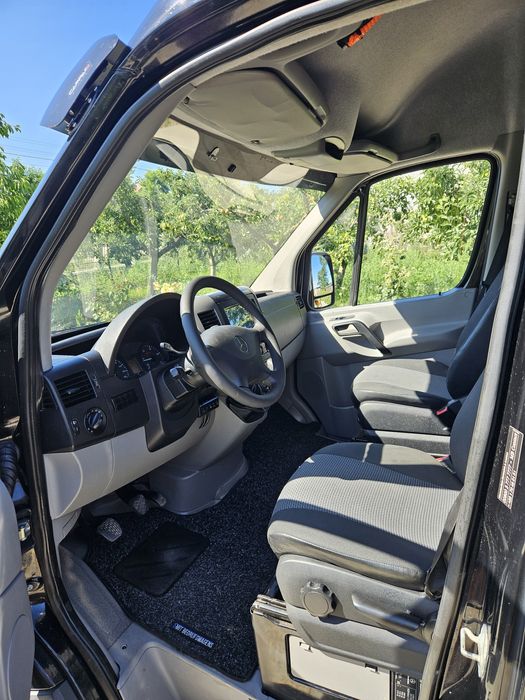 Mercedes sprinter 2011 model 313  IMPECABIL