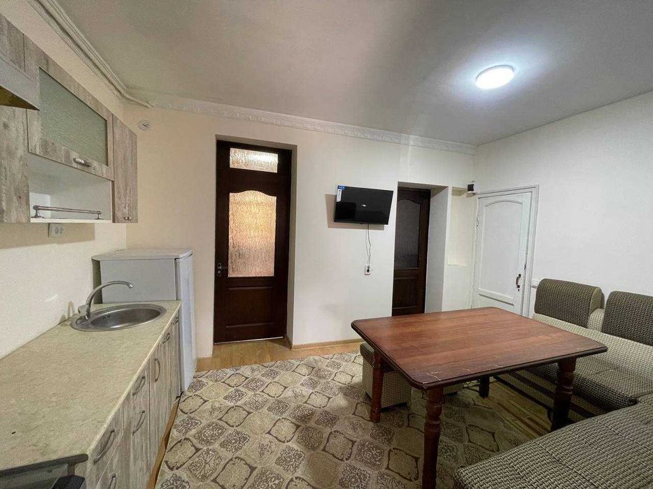 Срочно сдается дом 3 комнаты,Сергели,Кумарик.