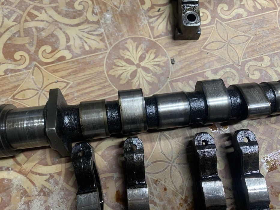 Распредвал с кулочками БМВ м40. 1.8