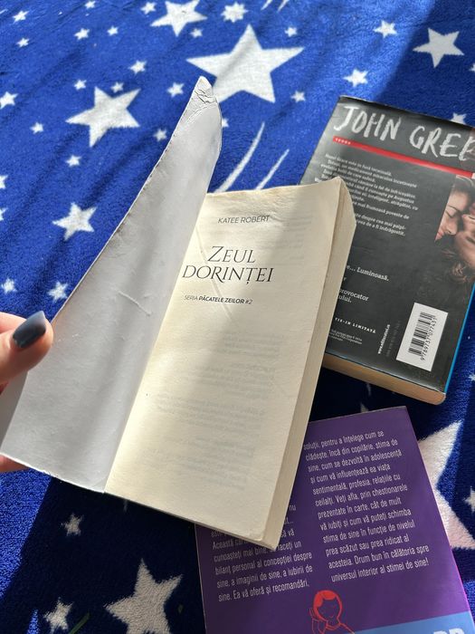 Zeul Infernului, Zeul Dorintei (Katee Robert) si alti doi autori