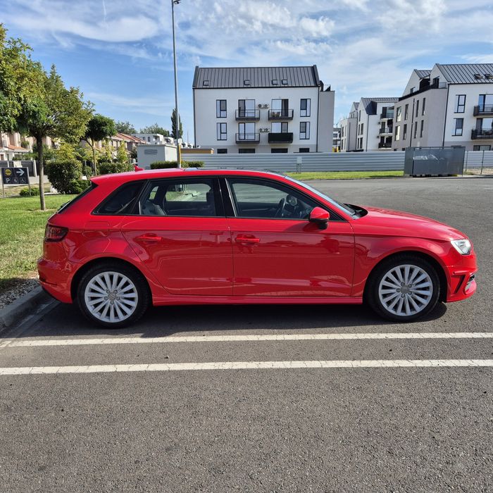 Audi A3 hybrid 204 cp PHEV
