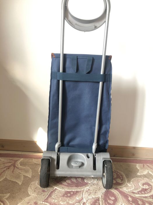 Carucior cumparaturi piata Gimi superezistent, superincapator, pliabil