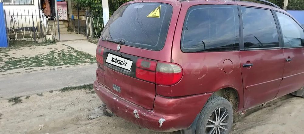 Автомашина Шаран