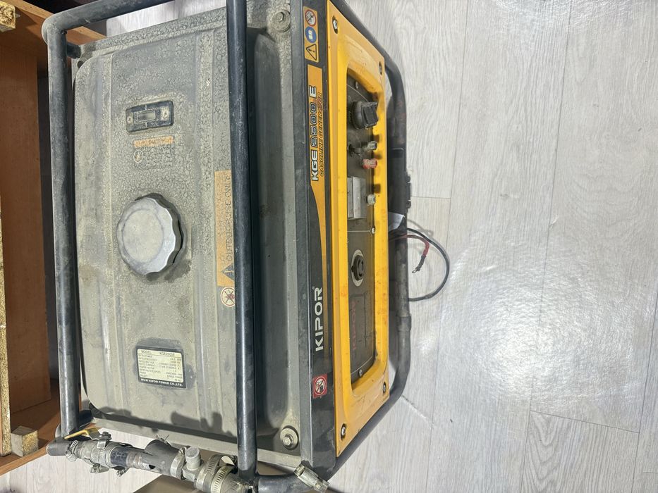 Dvijok Kipor KGE2500E sotiladi B/U