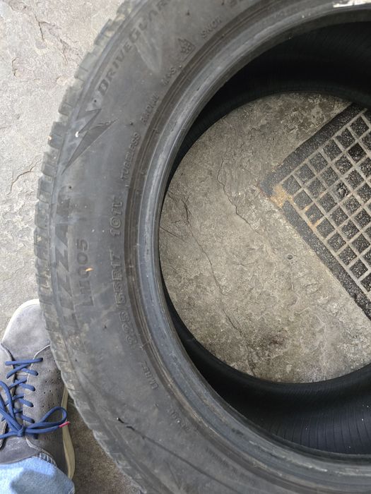 Bridgestone blizzak 225 55 17 LM005