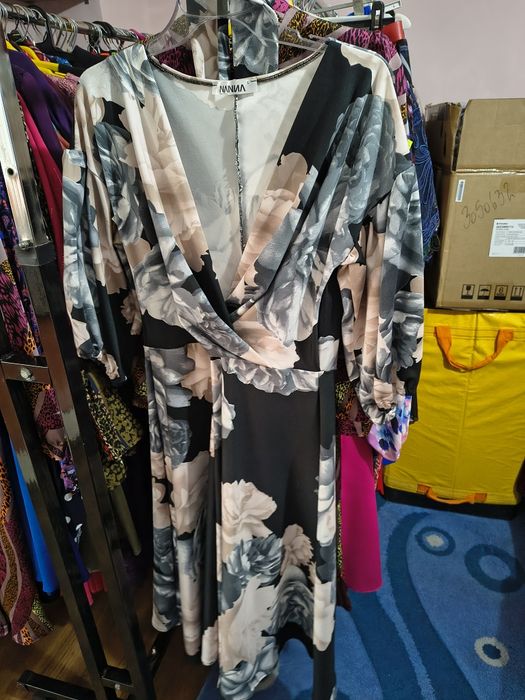 Rochie noua, mărimea L