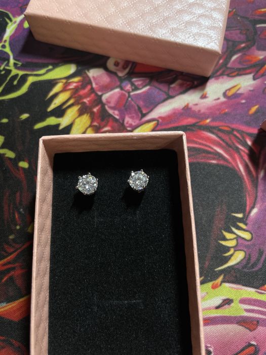 Cercel din argint cu diamant 1ct, culoare D