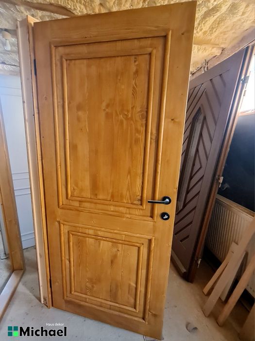 Usi interior lemn masiv,Romania( 417450)