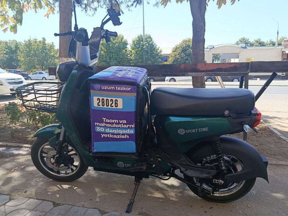 Pirava suralmaydigan skuter sport taem
