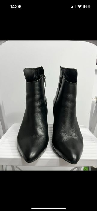 Botine piele naturala Capricia