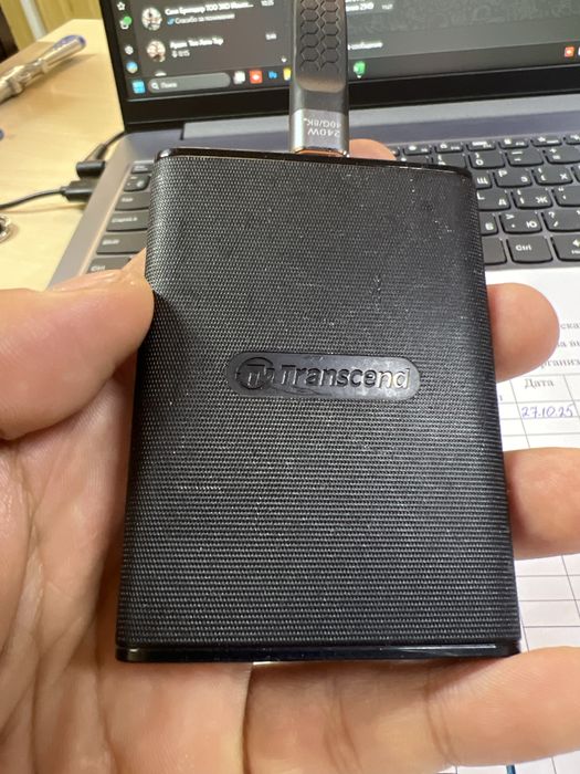 Продам внешний жесткий диск