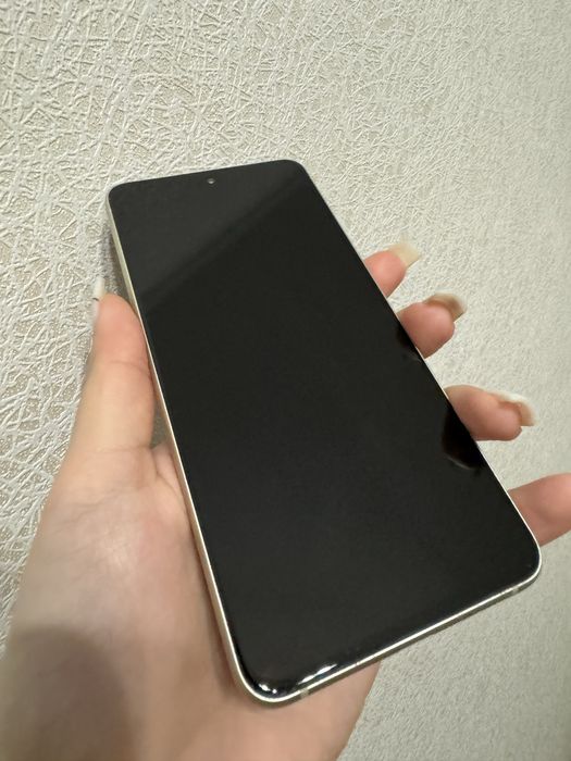 Samsung S21 FE 5G в отличном состоянии