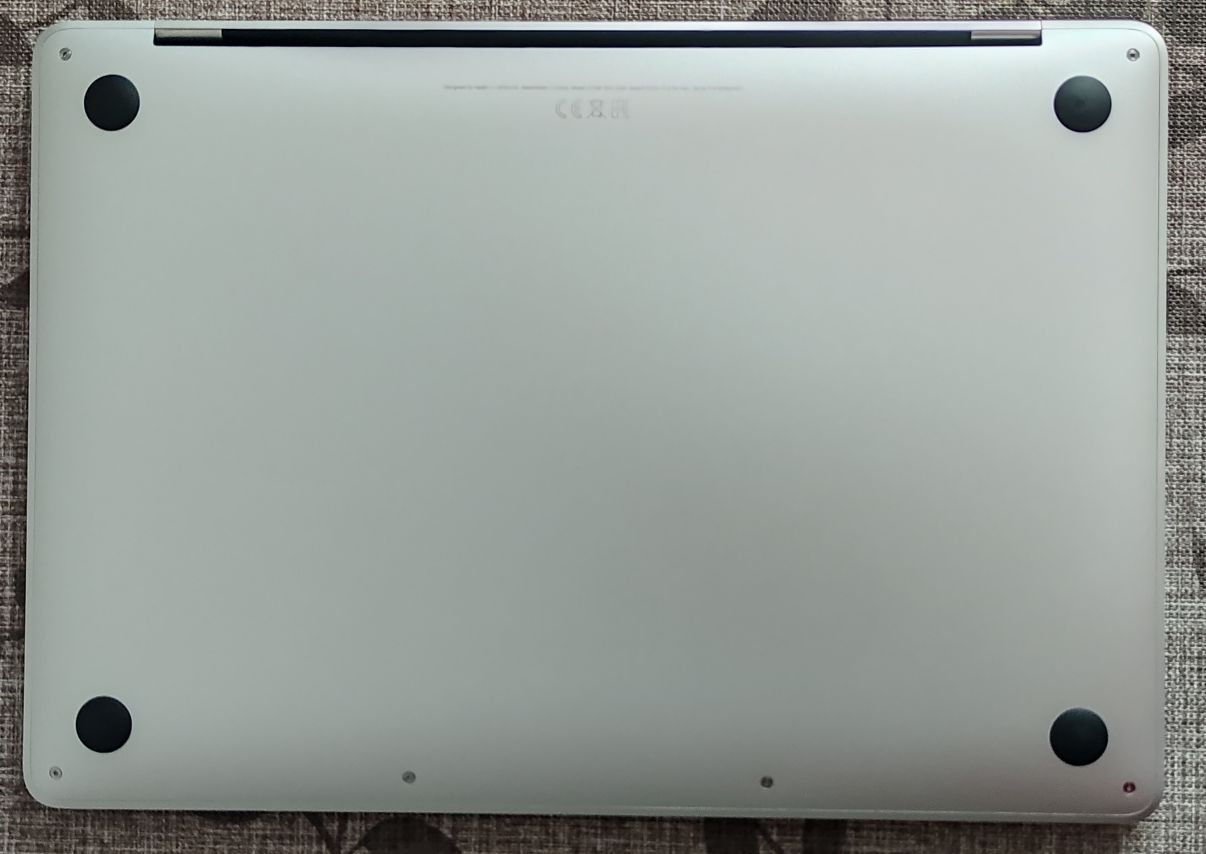 MacBook Pro (13-inch, 2017) 16 G RAM, 500 G SSD