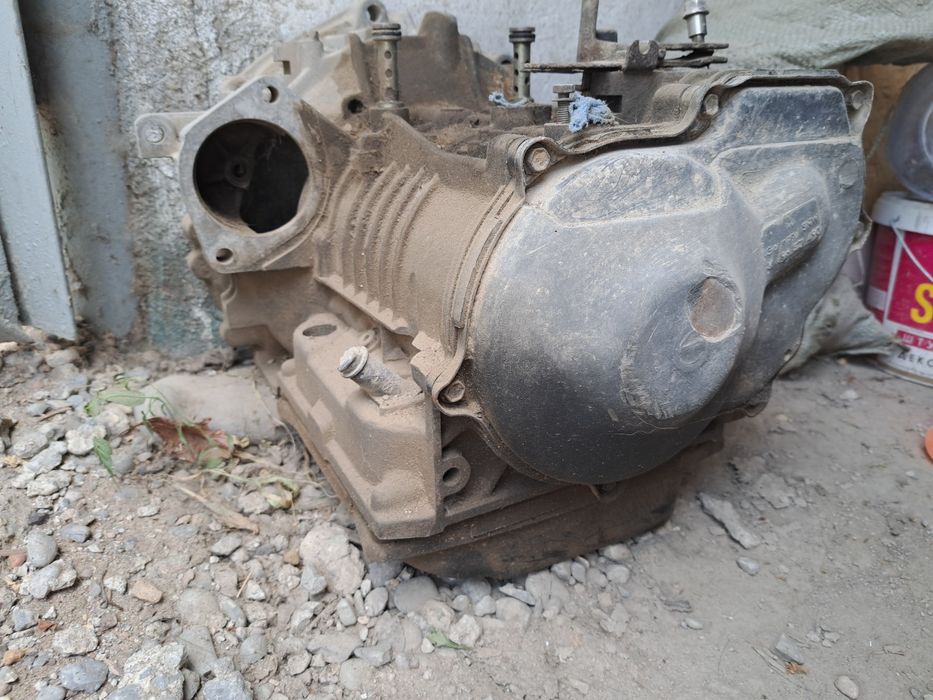 Продам акпп 01М гольф, пассат, венто  (на запчасти)