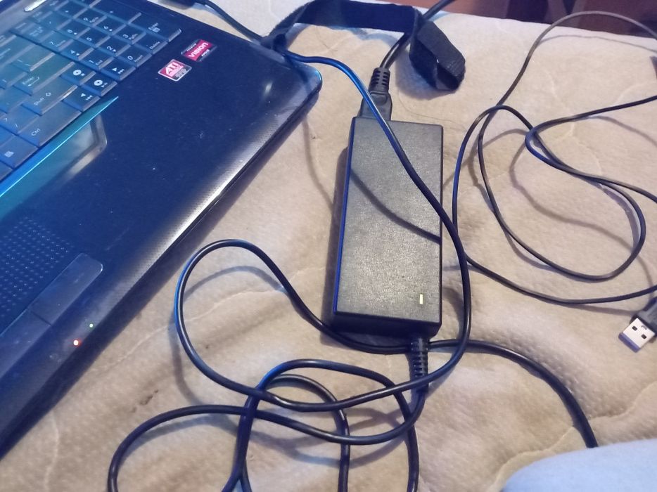 Продам ноутбук, в хорошем состояний.