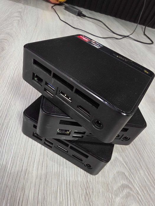 Продаю свой AMD Ryzen 5 5560U
6 ядер 12 потоков
16Gb DDR4 3200Mhz