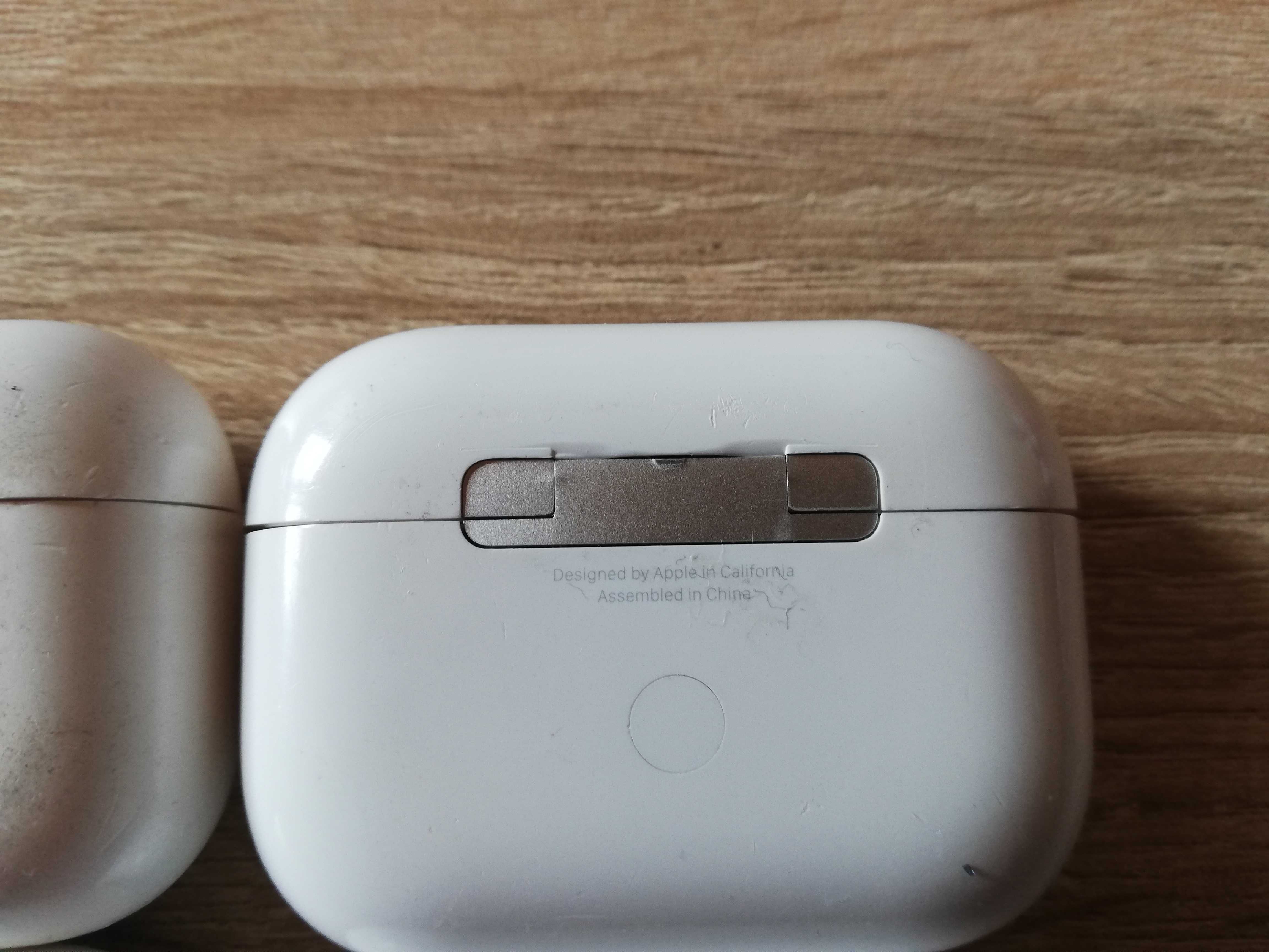 Лот от 4 броя Apple Airpods 3
