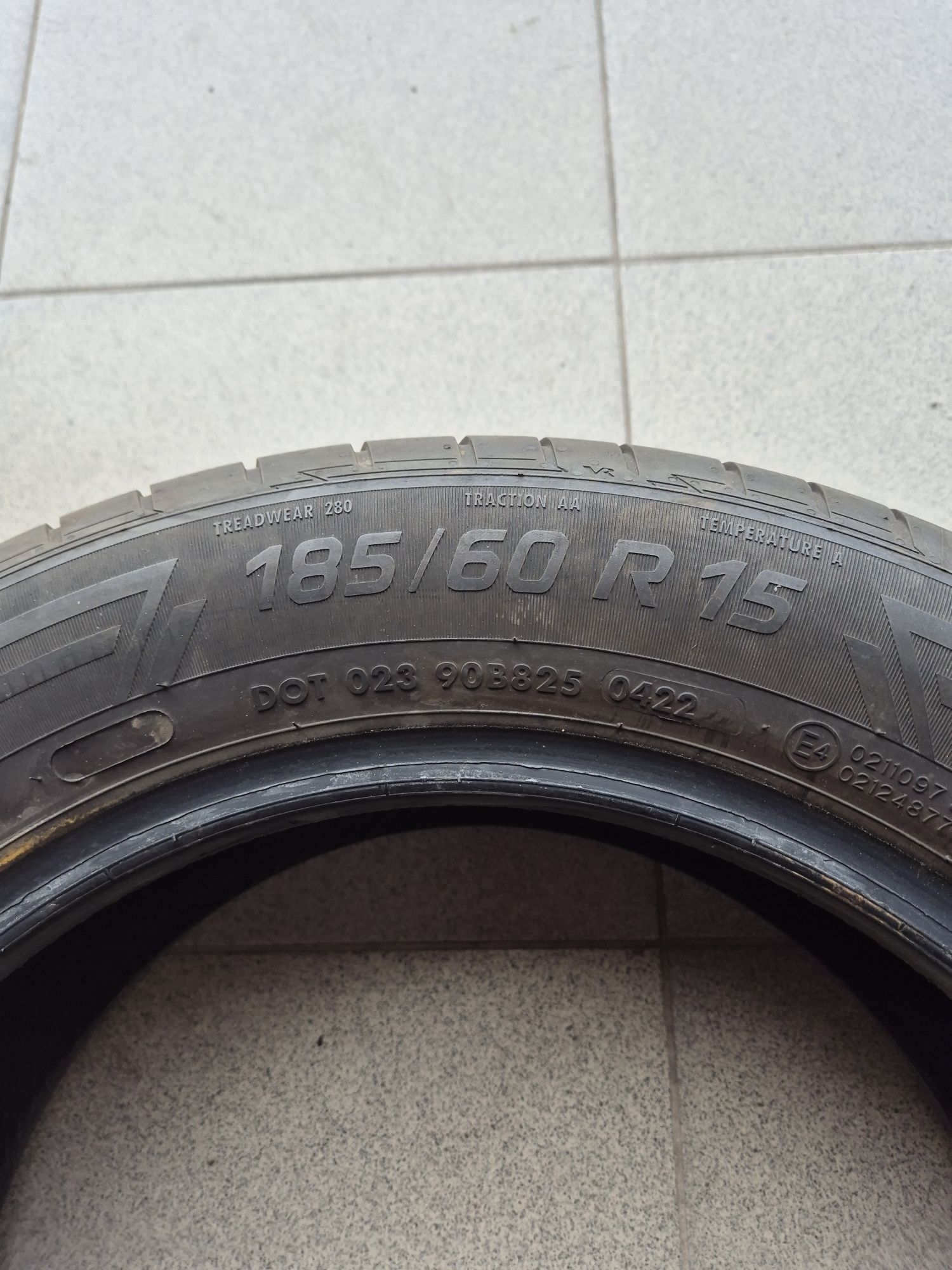 185/60/15 Vredestein