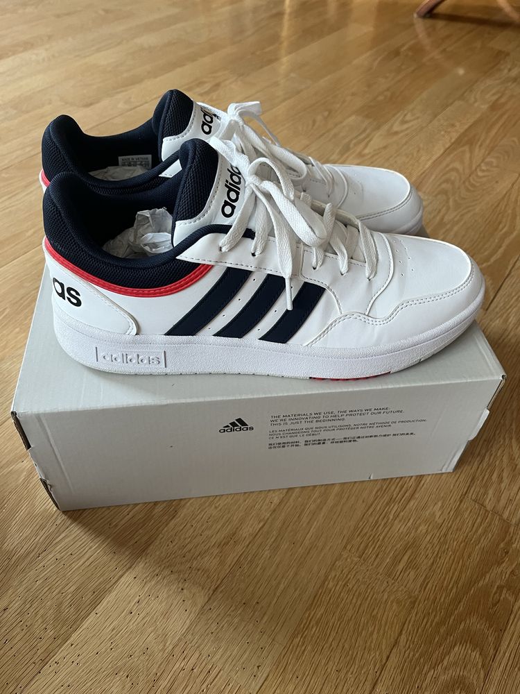 Adidas hoops 3.0