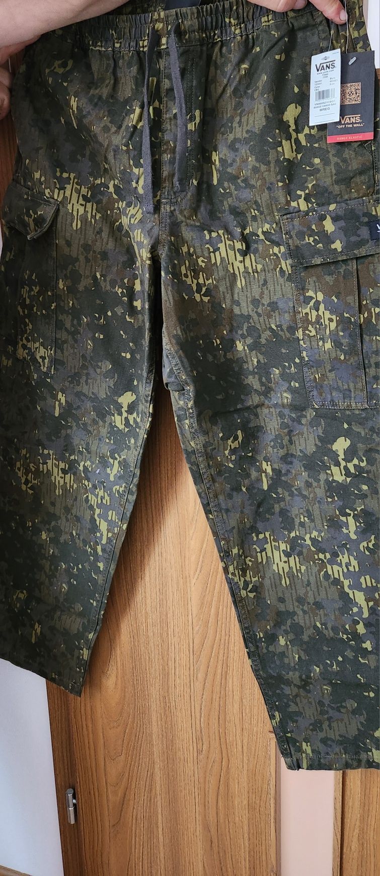 Pantaloni  de munca noi