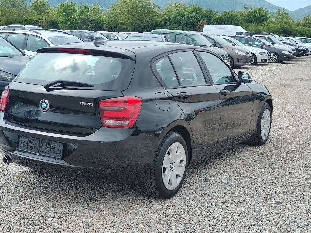 Bmw seria 1 // Fabricație 2013 // 118 d