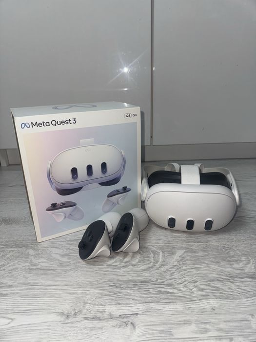 Oculus (Meta) Quest 3 Продам