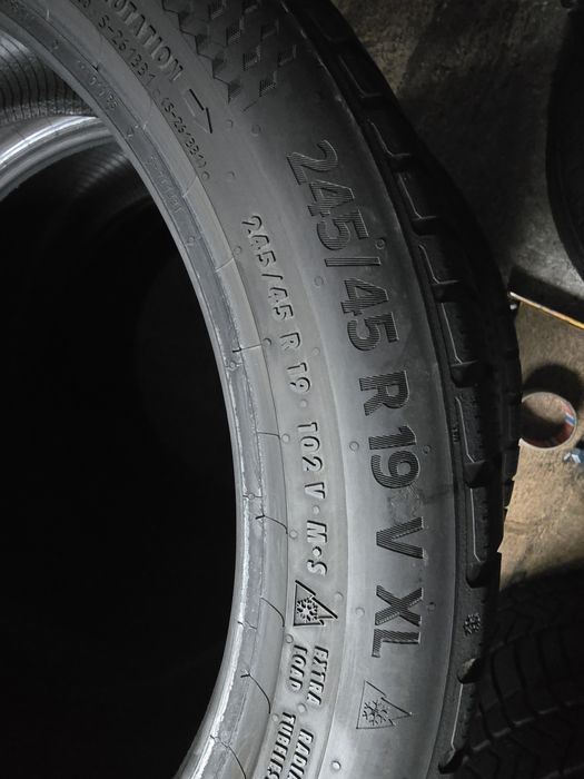 Continental 245/45 R19 102V MS iarnă
