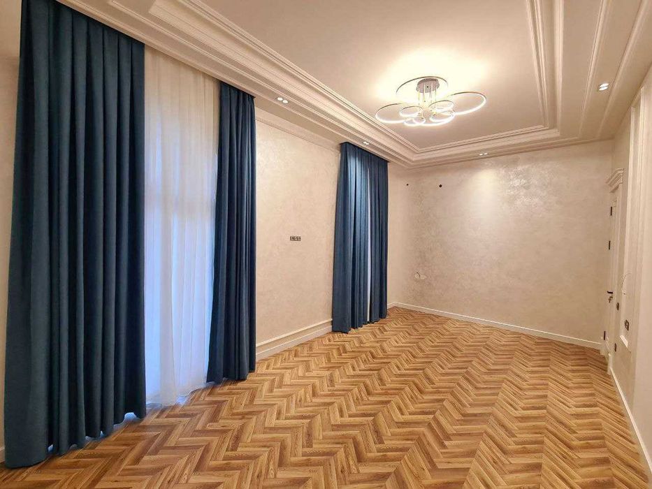 Продаётся ЕВРО дом - 4 сотки - Циолковского (Олтын тепа) - Новый !