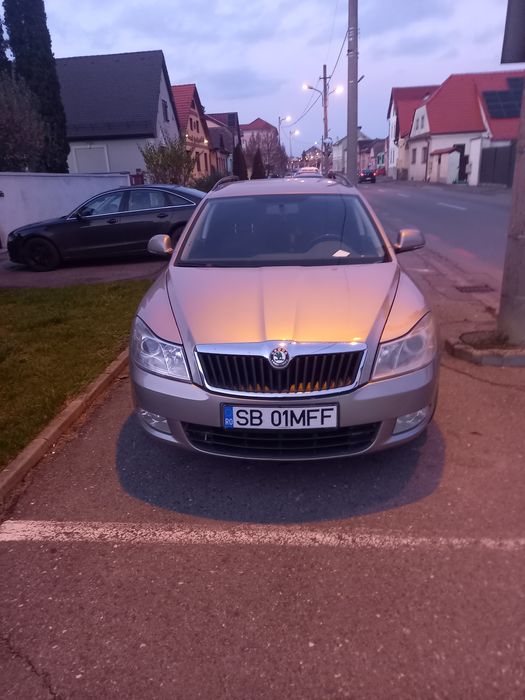 Vând skoda octavia 1.2tsi cu probleme