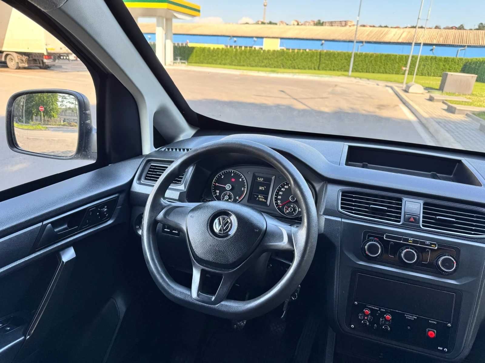 VW Caddy 2.0TDI ТОП!!!Климатик!!!СТАРТ/СТОП!!!Отличен!!!
