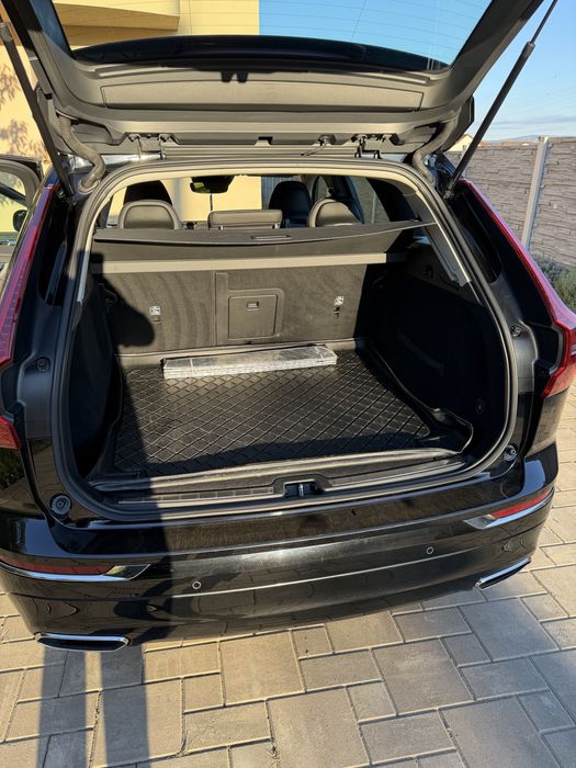 Vand Volvo XC60 2018 D5 AWD Inscription 235 CP