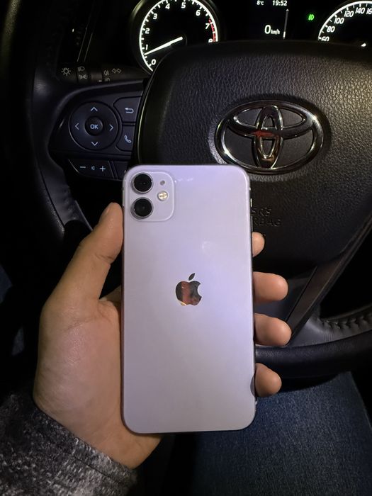 Iphone 11, 64gb, 68%