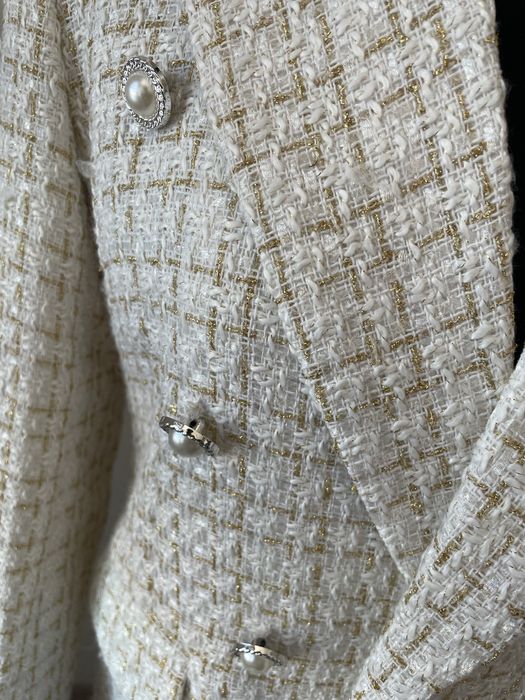 Sacou cu insertii aurii