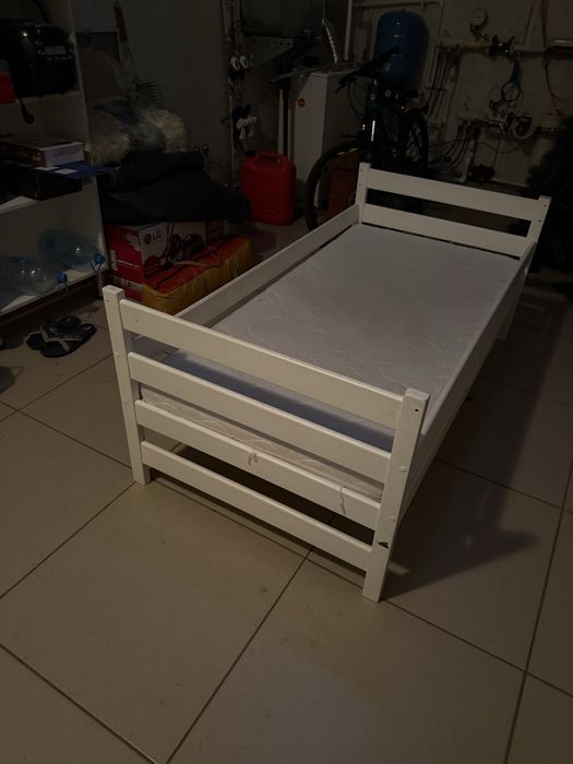 Продам детскую кроватку!